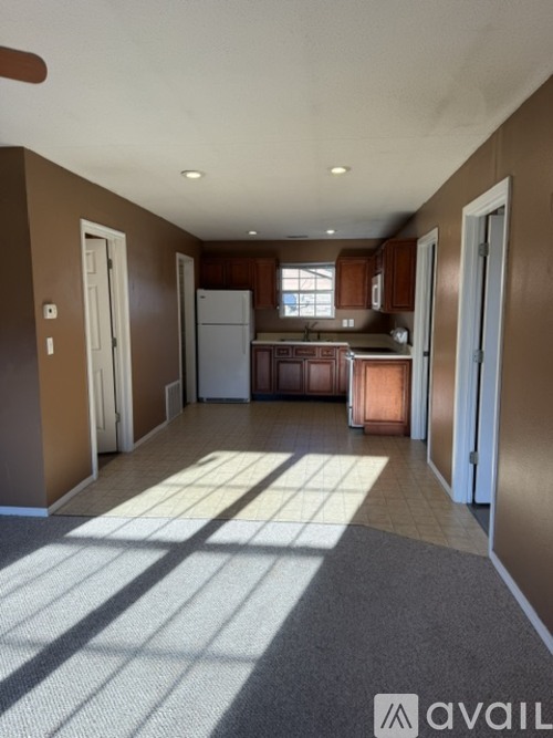 101B Redwood St 2 Beds Apartment for Rent - Photo gallery 1