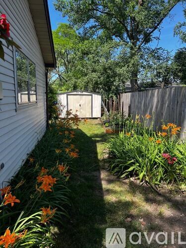 203 Willow Ln 3 Beds Apartment for Rent