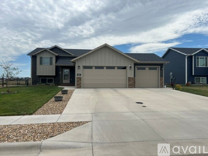 605 Ballista Blvd 4 Beds Single Family Home for Rent - Photo gallery 1