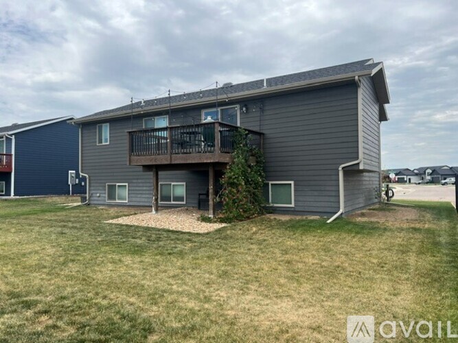 605 Ballista Blvd 4 Beds Single Family Home for Rent - Photo gallery 4