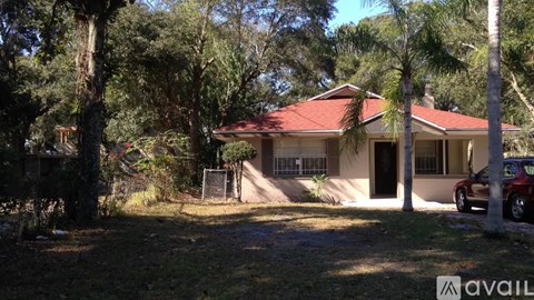 414 Sunset Drive 3 Beds Apartment for Rent