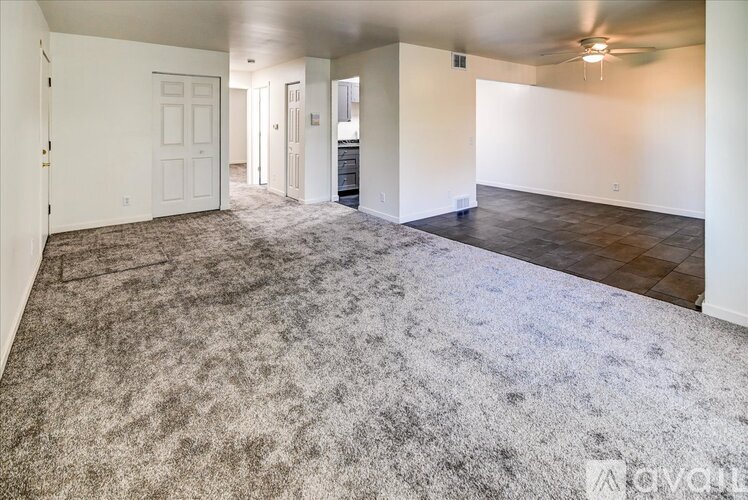 1802 Lake Point Dr 2 Beds Apartment for Rent - Photo gallery 3