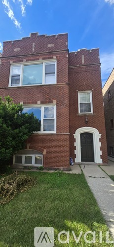 5336 W Foster Ave 3 Beds Apartment for Rent - Photo gallery 1