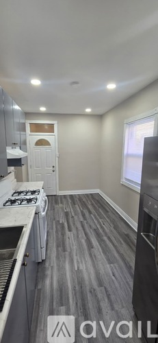 5336 W Foster Ave 3 Beds Apartment for Rent - Photo gallery 5