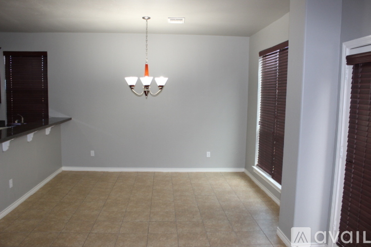 505 SW 121st Pl 4 Beds Single Family Home for Rent - Photo gallery 5