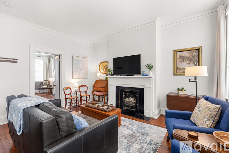 24 E Macon St 1 Apartment for Rent - Photo gallery 2