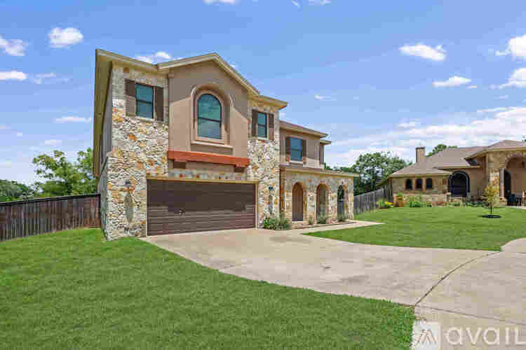 5405 Weeping Oak Dr 4 Beds Single Family Home for Rent - Photo gallery 2