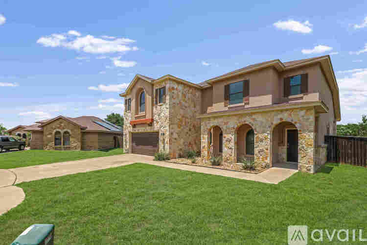 5405 Weeping Oak Dr 4 Beds Single Family Home for Rent - Photo gallery 3