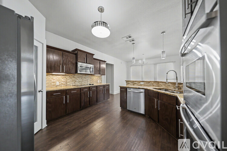 5405 Weeping Oak Dr 4 Beds Single Family Home for Rent - Photo gallery 4