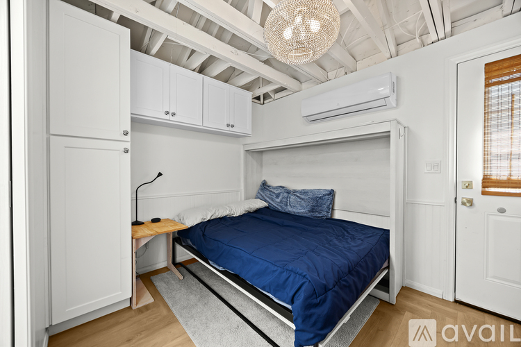 2100 Rose Villa Street 1 Single Family Home for Rent - Photo gallery 5