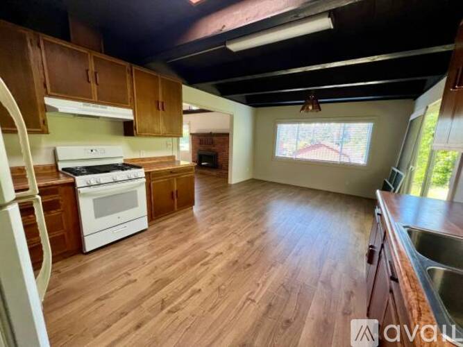 197 Austin Creek Road 2 Beds Single Family Home for Rent - Photo gallery 4