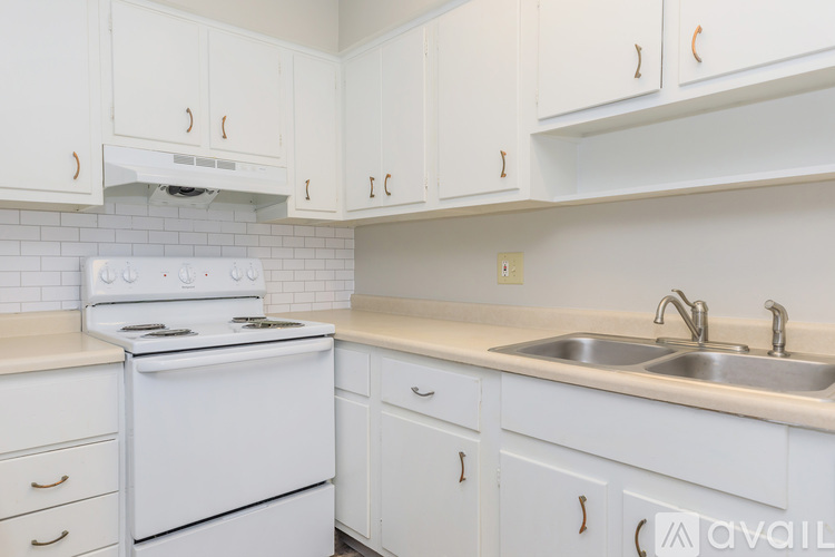 5976 Radnor Road 2 Beds Apartment for Rent - Photo gallery 3