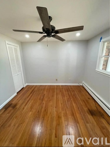 3 Victoria Dr 5 Beds Single Family Home for Rent - Photo gallery 3