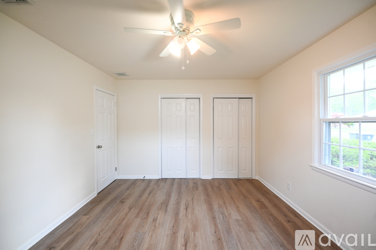 105 Daniel Dr 4 Beds Single Family Home for Rent - Photo gallery 5