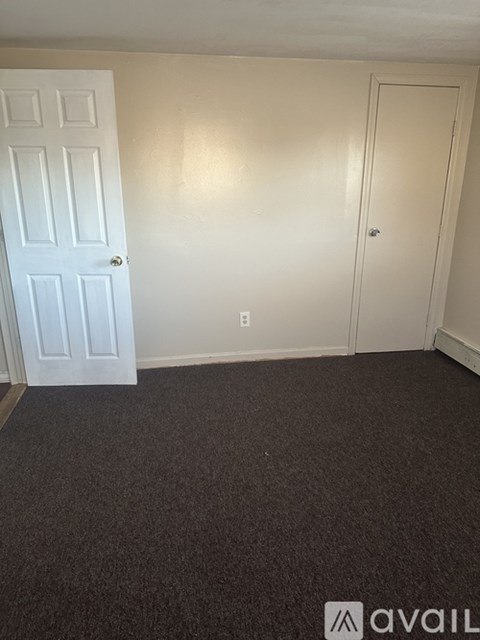 15 Essen Drive 3 Beds Apartment for Rent