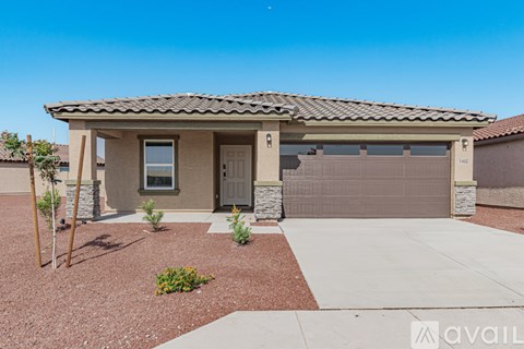 1402 East Peggy Drive 3 Beds Apartment for Rent