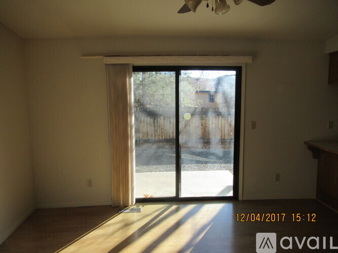 975 Adobe Dr 3 Beds Single Family Home for Rent - Photo gallery 4