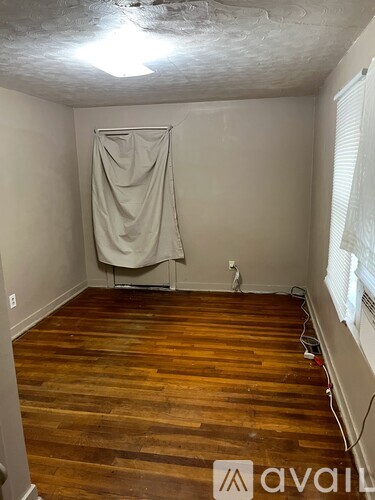 529 State St 1 Apartment for Rent - Photo gallery 5