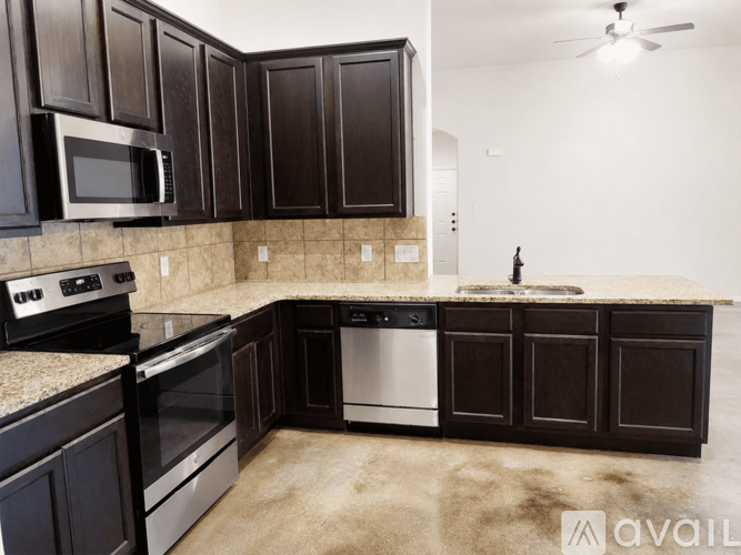 343 Emma Dr 3 Beds Apartment for Rent - Photo gallery 3
