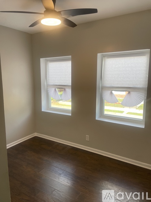 7938 S Loomis Blvd 4 Beds Single Family Home for Rent - Photo gallery 4