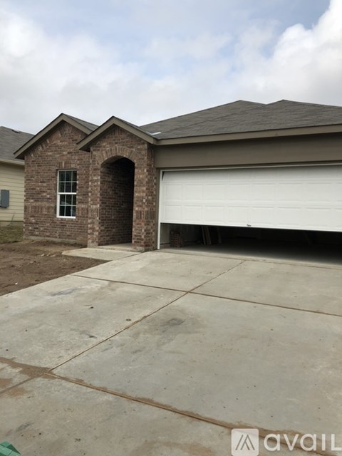 15212 Bullbrier Rd 3 Beds Apartment for Rent