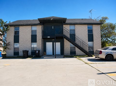 1710 Benttree Drive 2 Beds Apartment for Rent