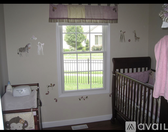 2401 Aaron Court 2 Beds Townhouse for Rent - Photo gallery 3
