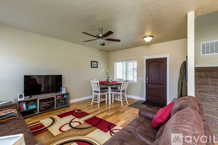 3774 Boulder Creek 4 Beds Single Family Home for Rent - Photo gallery 3