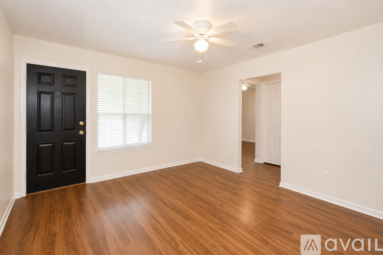 3309 Toledo Dr 3 Beds Apartment for Rent - Photo gallery 2