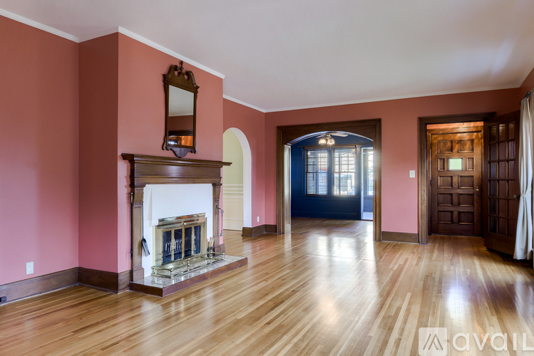 5507 Dodge Street 4 Beds Single Family Home for Rent - Photo gallery 3