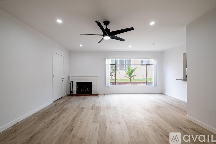 608 Illinois Ct 3 Beds Apartment for Rent - Photo gallery 5