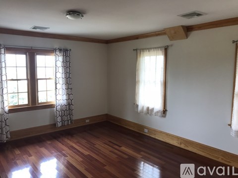 South Broadway 1 Apartment for Rent