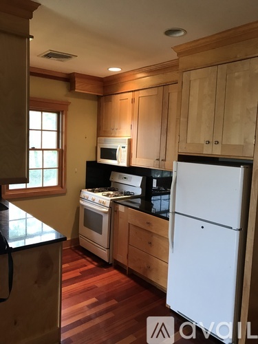 South Broadway 1 Apartment for Rent - Photo gallery 3