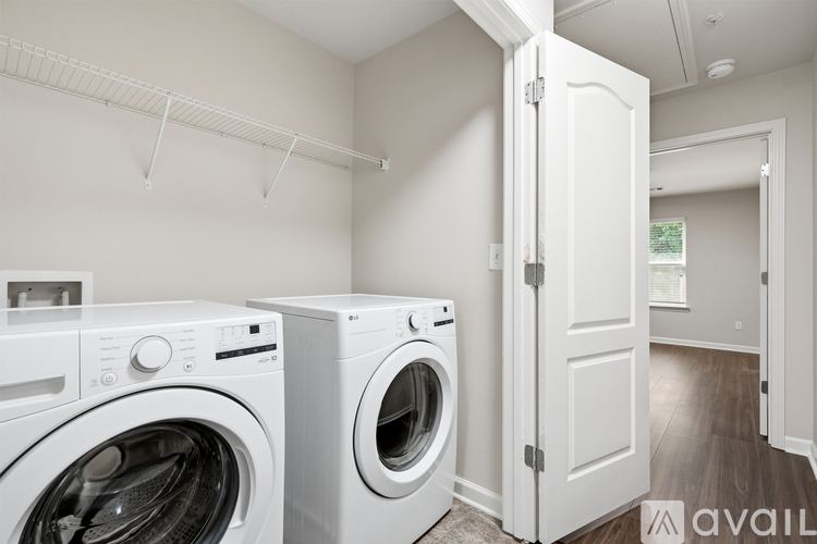 2244 Spicy Pine Ln 3 Beds Single Family Home for Rent - Photo gallery 5