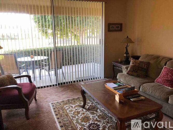 12 Haig Drive 1 Condo for Rent - Photo gallery 4