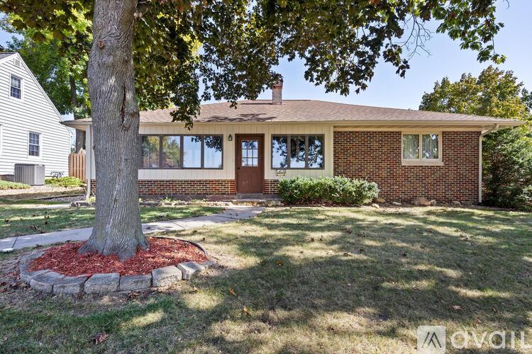 1405 Northview Dr 3 Beds Single Family Home for Rent - Photo gallery 1