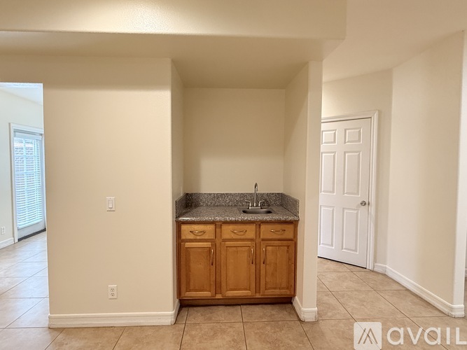 1334 South Grand Avenue 2 Beds Townhouse for Rent - Photo gallery 2