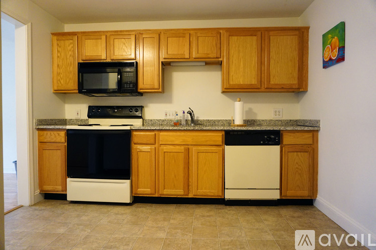 41 Walnut St 2 Beds Apartment for Rent - Photo gallery 2