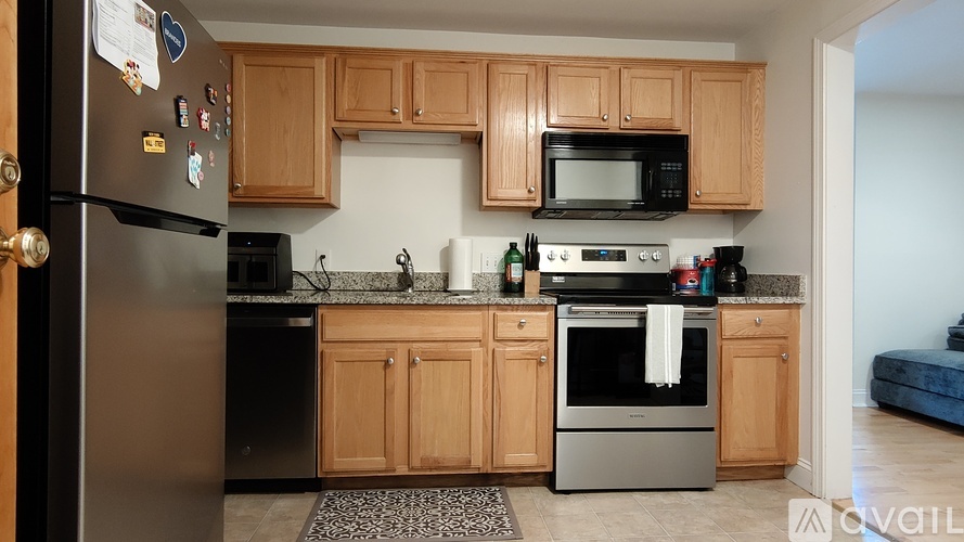 41 Walnut St 2 Beds Apartment for Rent - Photo gallery 1