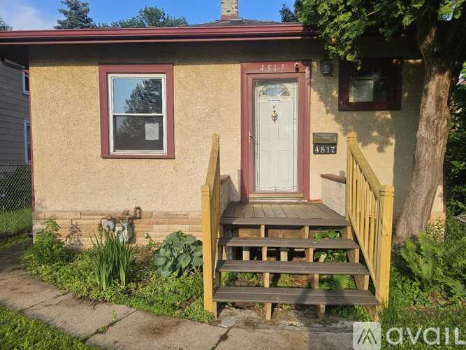4517 4th Ave S 3 Beds Single Family Home for Rent - Photo gallery 1