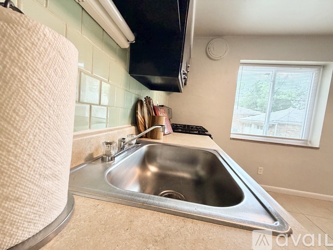 5944 Nagel Ave 1 Apartment for Rent - Photo gallery 5