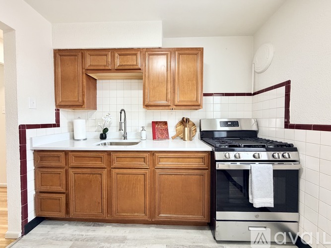 7180 Jamieson Ave 1 Apartment for Rent - Photo gallery 1
