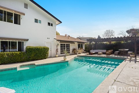 5025 Dantes View Dr 4 Beds Apartment for Rent