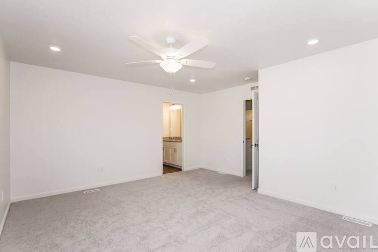 4784 Blackhawk Way 3 Beds Single Family Home for Rent - Photo gallery 1