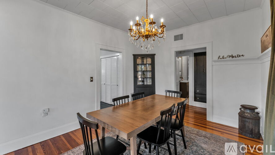 201 East Belmar Street 3 Beds Single Family Home for Rent - Photo gallery 3
