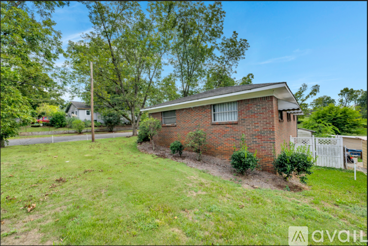 2221 26th St Ensley 4 Beds Single Family Home for Rent - Photo gallery 3
