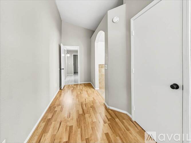 12463 N 83RD Drive 3 Beds Single Family Home for Rent - Photo gallery 3
