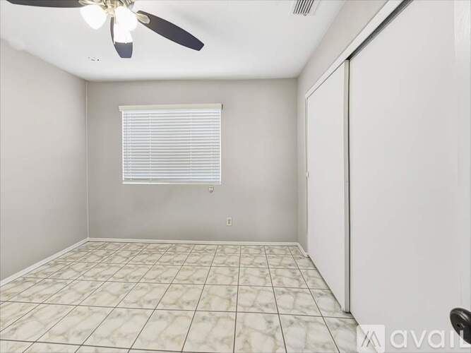 12463 N 83RD Drive 3 Beds Single Family Home for Rent - Photo gallery 5