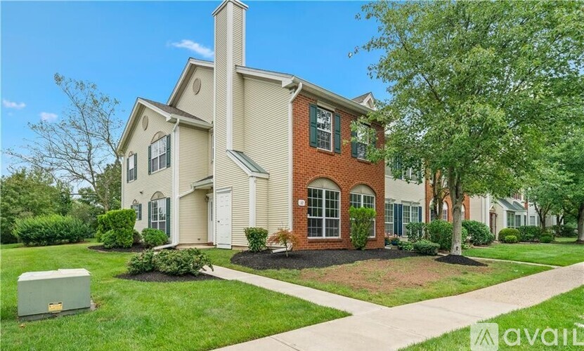 32 Cabot Way 3 Beds Townhouse for Rent - Photo gallery 1