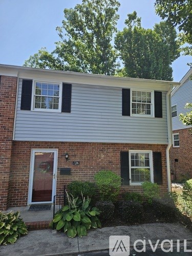 815 Edwards Rd 3 Beds Apartment for Rent
